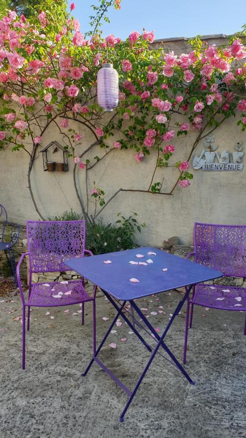 Pause Couleur Lavandula Roussas Exterior photo